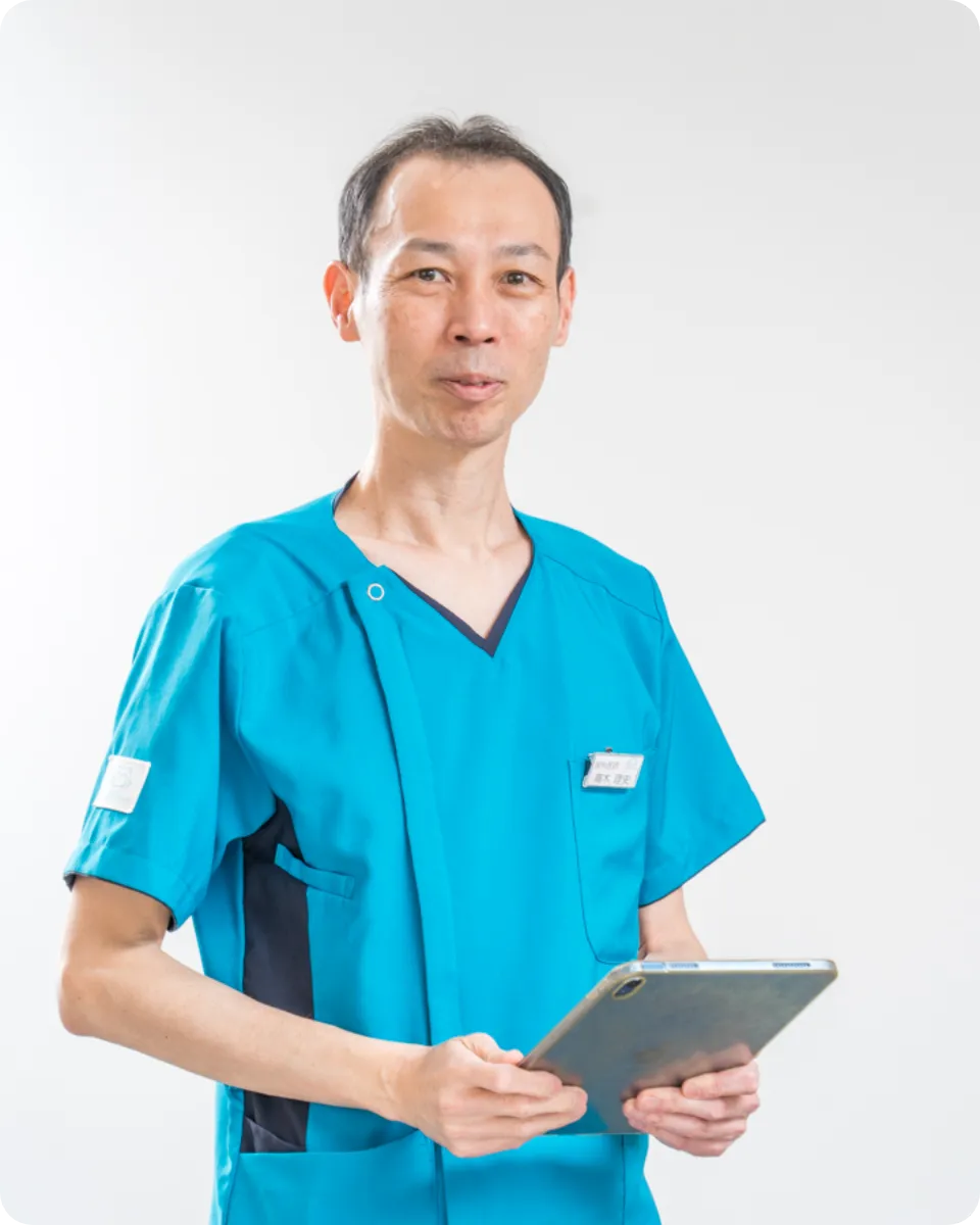 担当医 高木理史 歯科医師